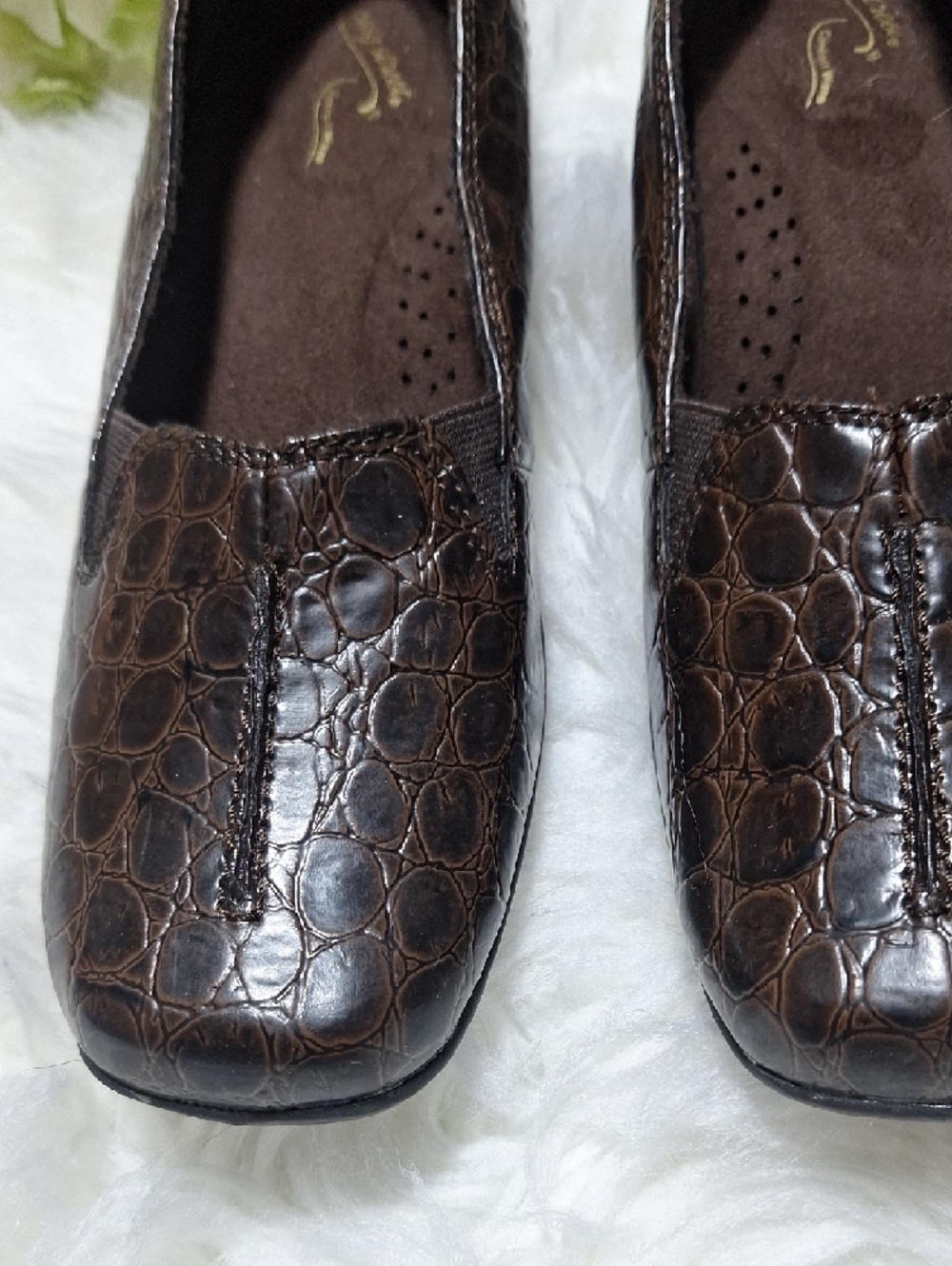 easy street Brown Croc-Embossed Slip-On Flats - Picture 4 of 9